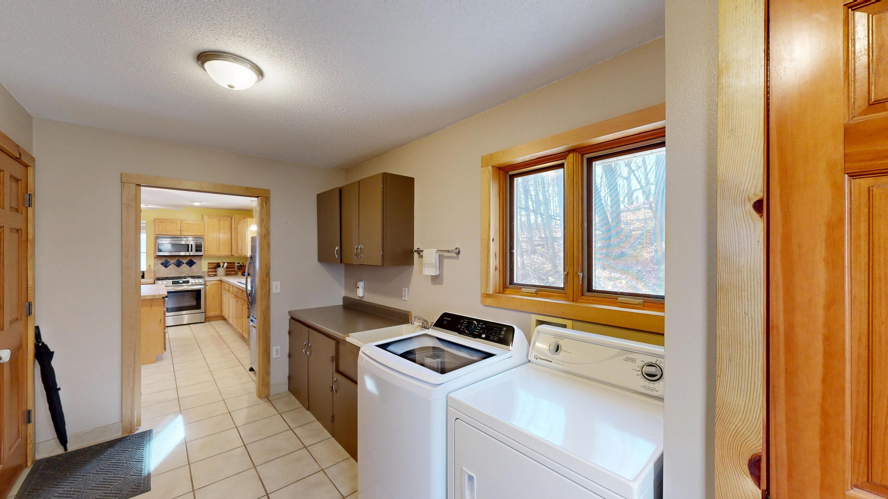 E13332 Highway 82 Stark, WI 54639 - Photo 26 of 71 Laundry Room