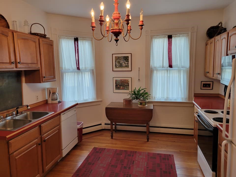 12 Adelphi Avenue, Unit 1 Providence, RI 02906 - Photo 4 of 16