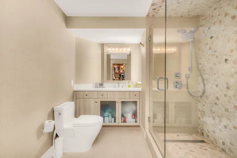 $4,000,000 | 300 Southeast 5th Avenue, #PH-140, Boca Raton, FL 33432