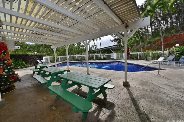 $625,000 | 95-270 Waikalani Drive, Unit B302, Mililani, HI 96789