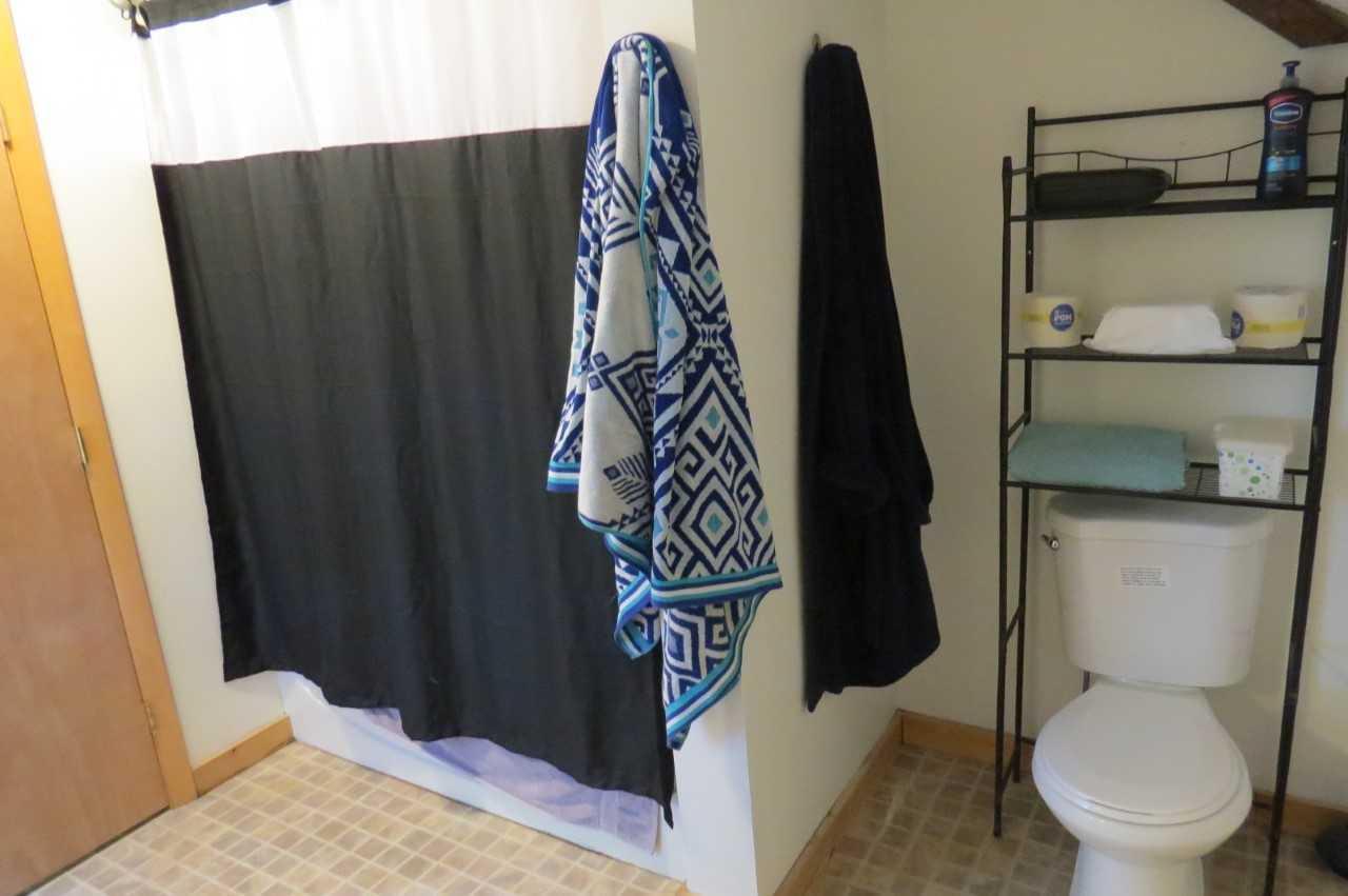39 Whitmore Road Ellsworth, ME 04605 - Photo 32 of 44 Master bath