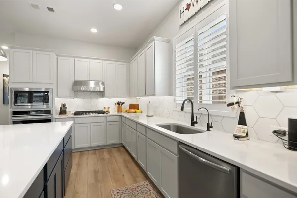 $459,000 | 29622 Cedar Elm Way, Tomball, TX 77375