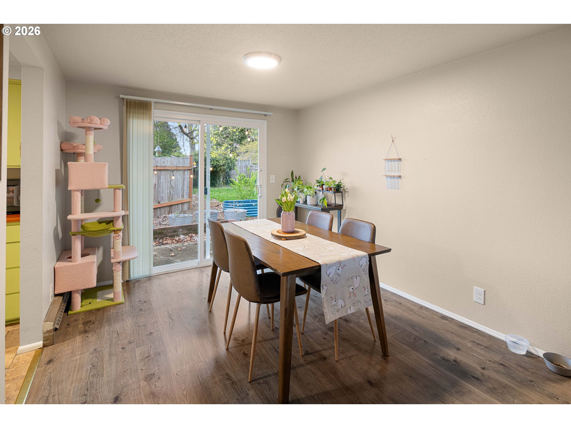 2495 Jeppesen Acres Road Eugene, OR 97401 - Photo 13 of 48