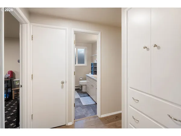 $525,000 | 2495 Jeppesen Acres Road, Eugene, OR 97401