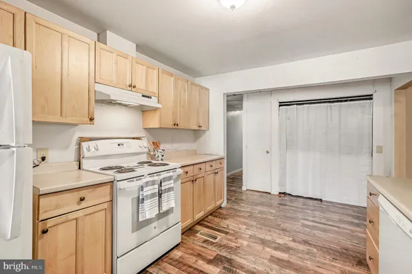 $279,900 | 3440 Van Buren Road, Burr Hill, VA 22433