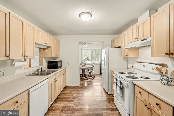 $279,900 | 3440 Van Buren Road, Burr Hill, VA 22433