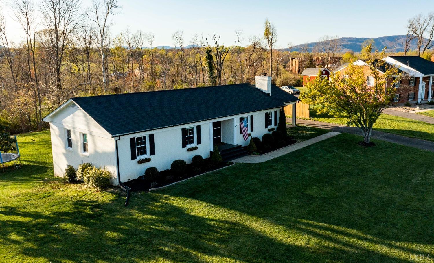 909 V.E.S. Road Lynchburg, VA 24503 - Photo 3 of 31 Gallery Image 3