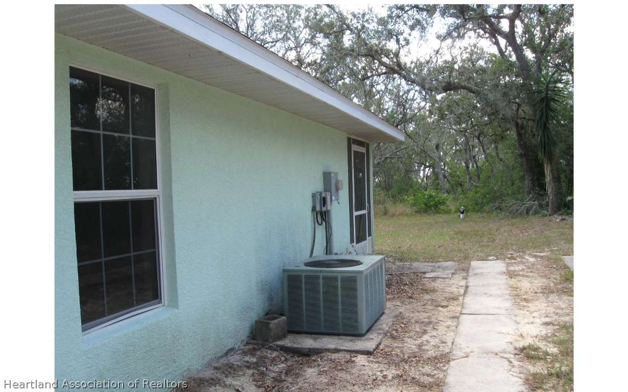 6845 Pioneer Road Sebring, FL 33876 - Photo 16 of 20 Gallery Image 16