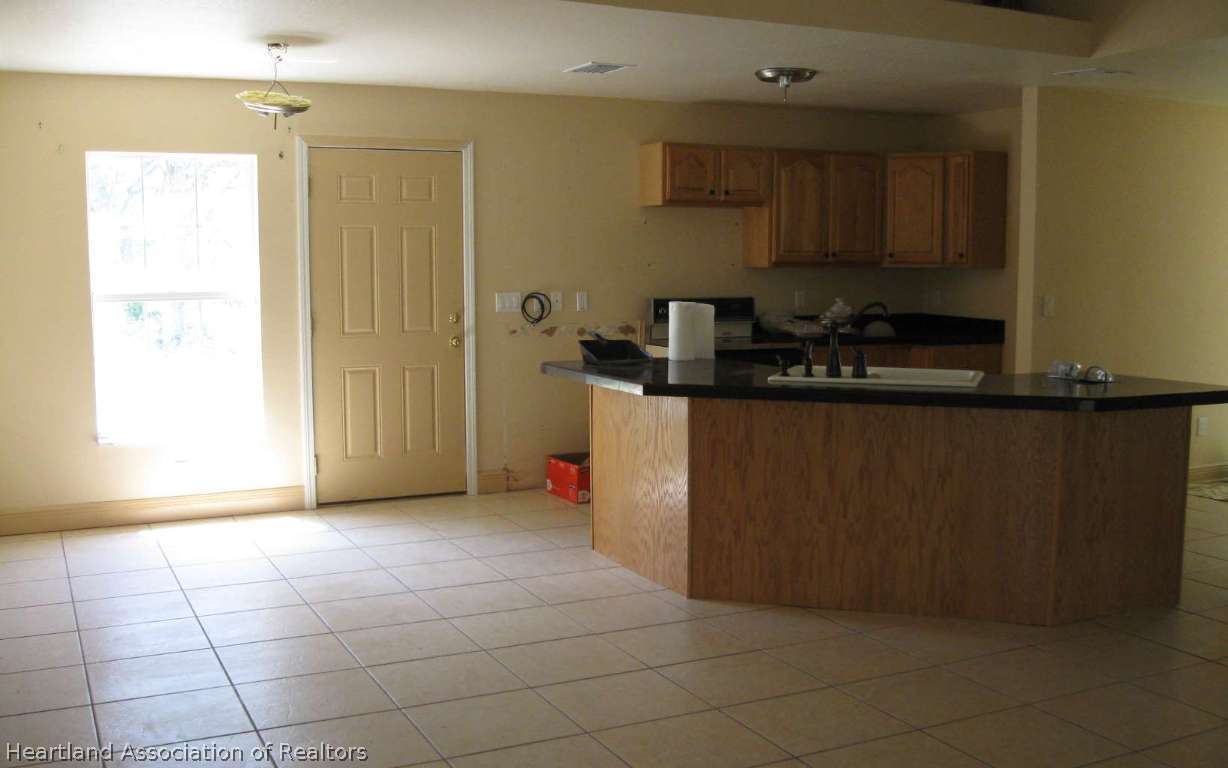 6845 Pioneer Road Sebring, FL 33876 - Photo 2 of 20 Gallery Image 2