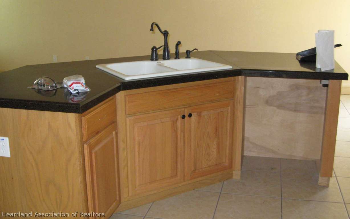 6845 Pioneer Road Sebring, FL 33876 - Photo 3 of 20 Gallery Image 3