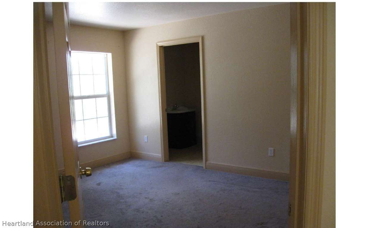 6845 Pioneer Road Sebring, FL 33876 - Photo 5 of 20 Gallery Image 5