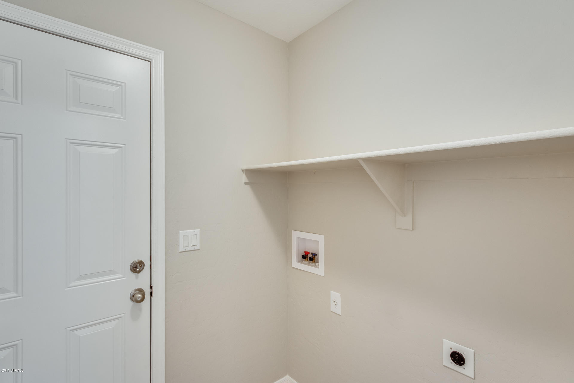 417 West Beautiful Lane Phoenix, AZ 85041 - Photo 21 of 33