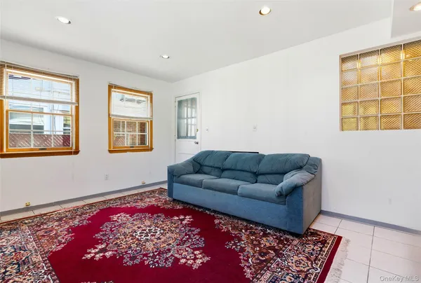 $985,000 | 64-09 Bell Boulevard | Oakland Gardens