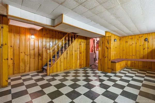 $985,000 | 64-09 Bell Boulevard | Oakland Gardens