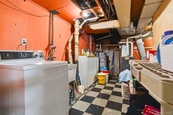 $985,000 | 64-09 Bell Boulevard | Oakland Gardens