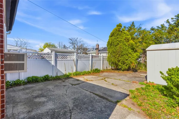 $985,000 | 64-09 Bell Boulevard | Oakland Gardens