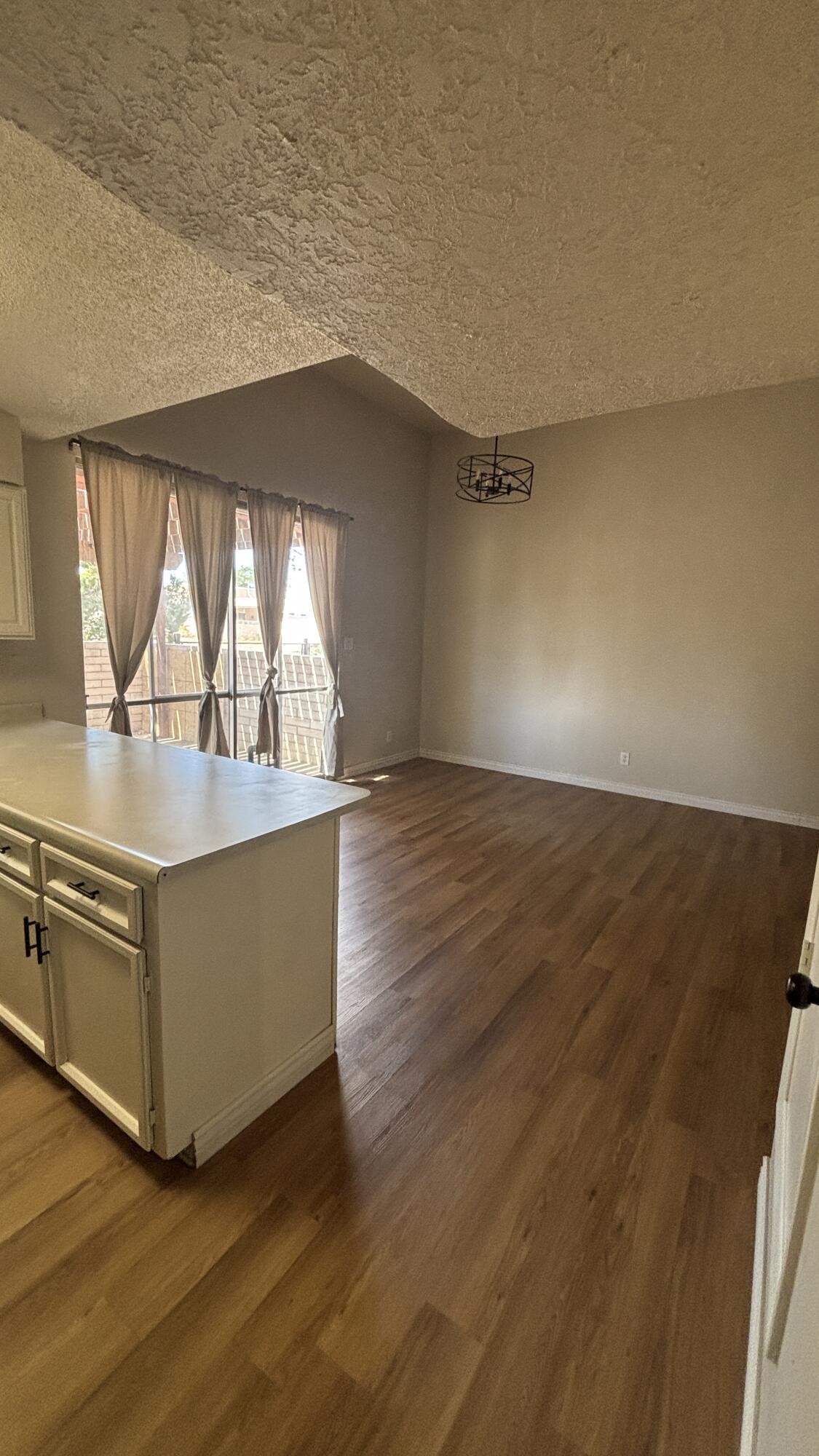 1355 Rio Rancho Boulevard Southeast, Unit B Rio Rancho, NM 87124 - Photo 8 of 14 Gallery Image 8