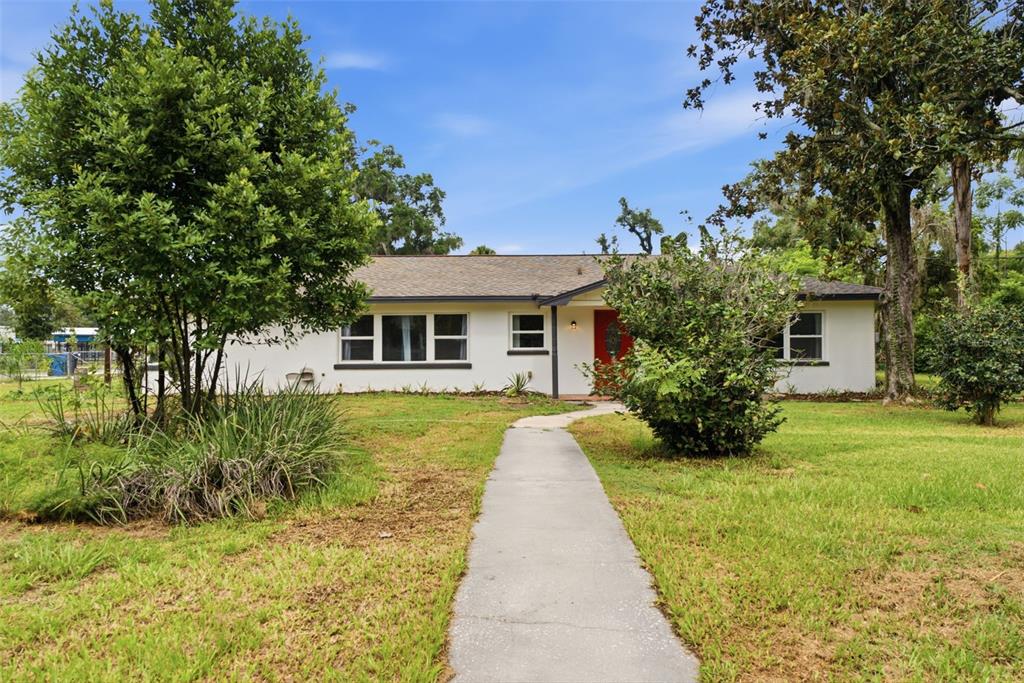 625 Limona Road Brandon, FL 33510 - Photo 3 of 44 Gallery Image 3