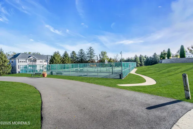 $490,000 | 394 St Andrews Place, Manalapan, NJ 07726