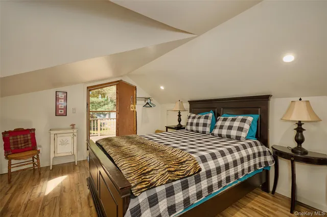 $6,000 | 356 Rossway Road, Pleasant Valley, NY 12569