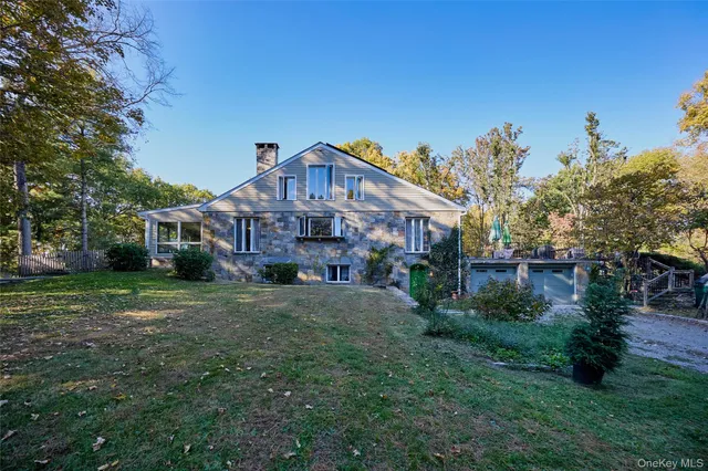 $6,000 | 356 Rossway Road, Pleasant Valley, NY 12569