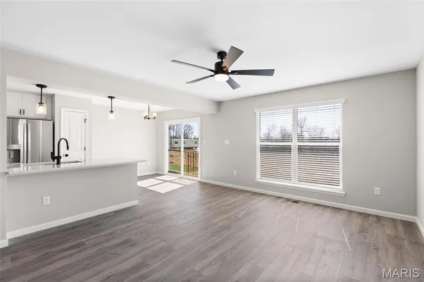 $248,900 | 2 St James At Parkview Commons, Pacific, MO 63069