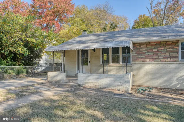 $327,900 | 3815 71st Avenue, Hyattsville, MD 20784