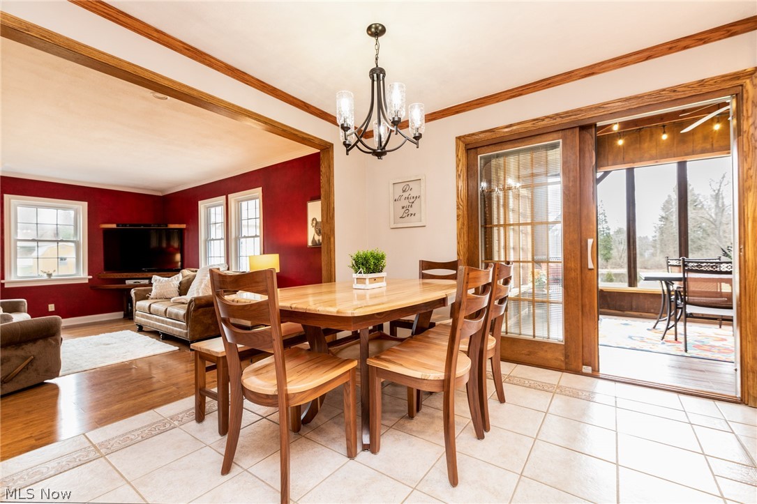 8139 Bainbridge Road Chagrin Falls, OH 44023 - Photo 8 of 33 Gallery Image 8