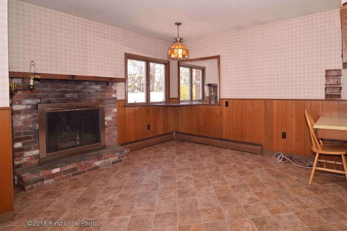 43 Lamson Road Barrington, RI 02806 - Photo 14 of 37 Gallery Image 14