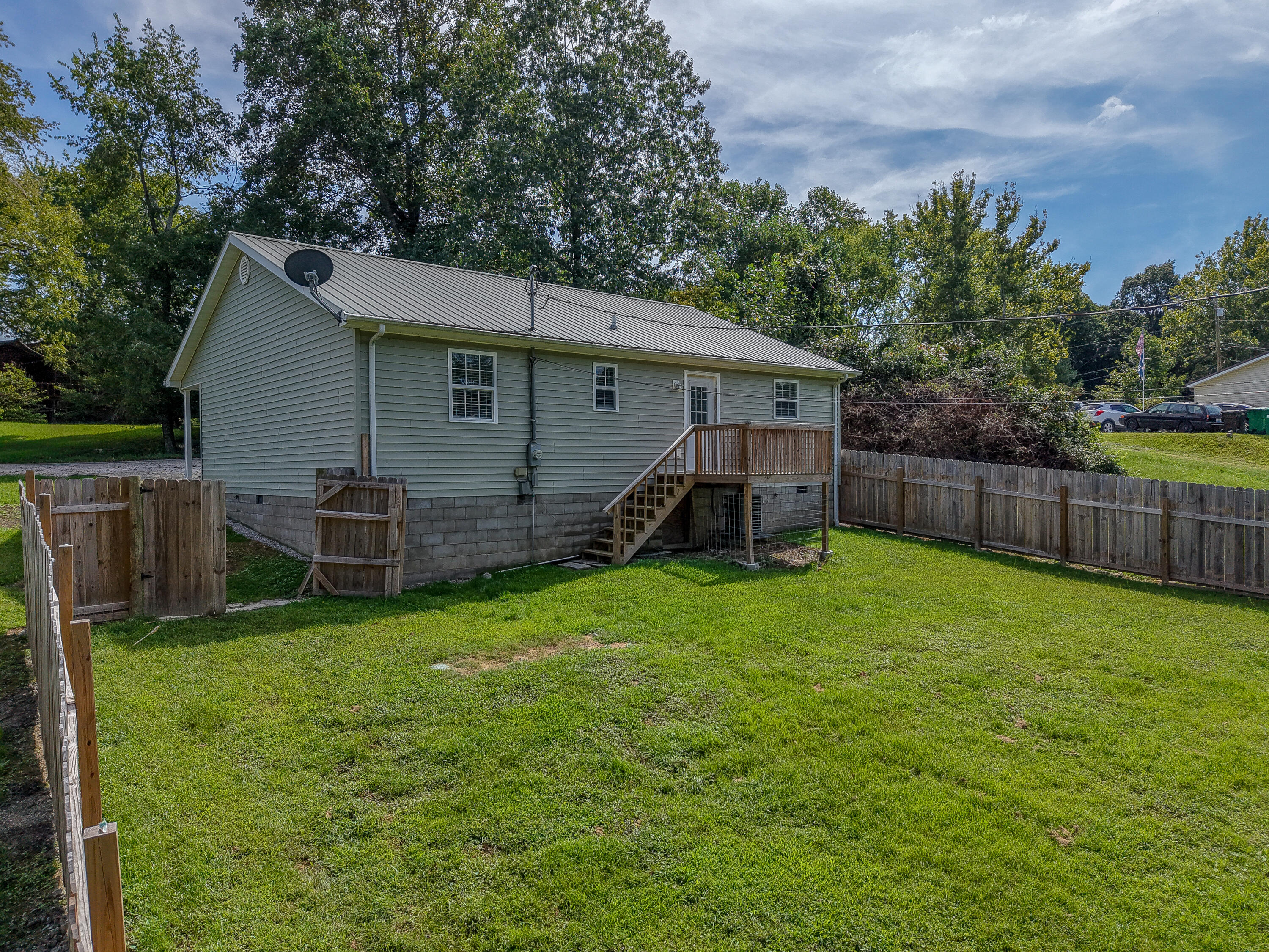 211 Ridgeway Drive Morehead, KY 40351 - Photo 29 of 36 DJI_20260914142743_0046_D