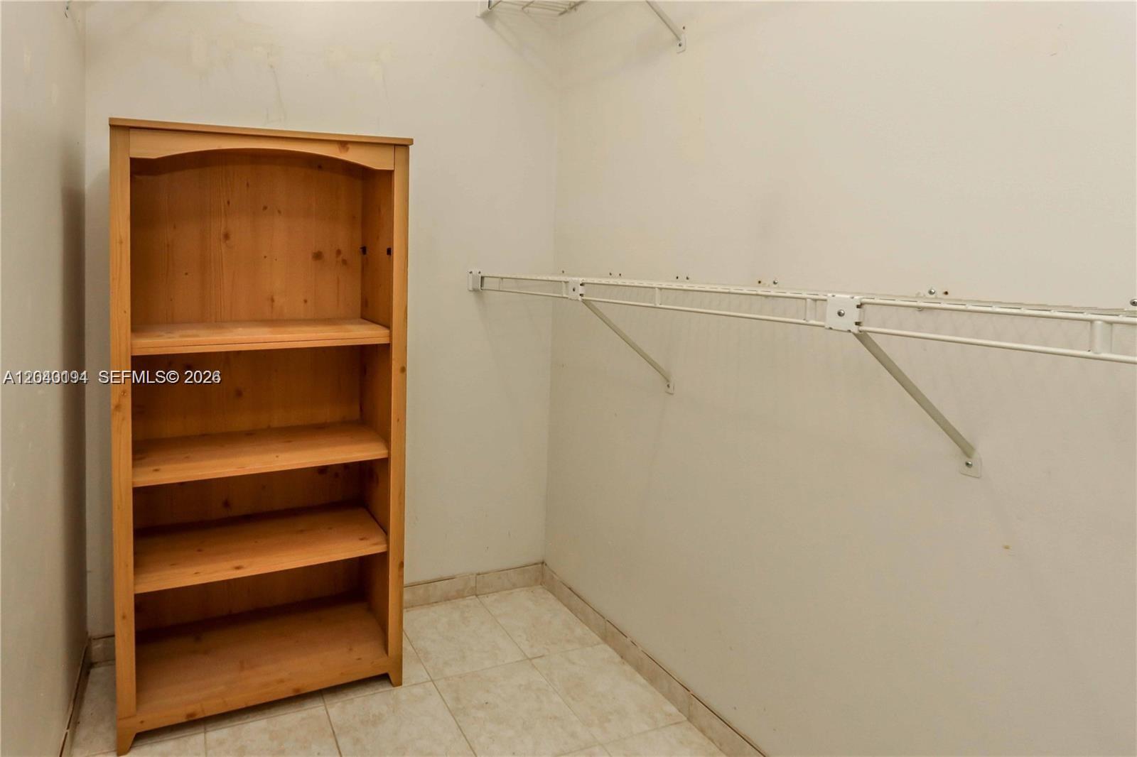 2500 Southwest 113th Court Miami, FL 33165 - Photo 12 of 31