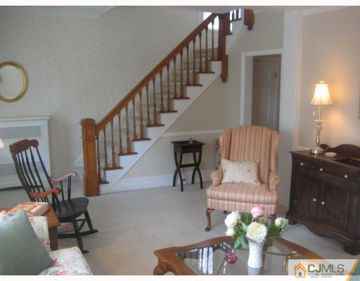27 Riva Avenue Milltown, NJ 08850 - Photo 3 of 10 Gallery Image 3