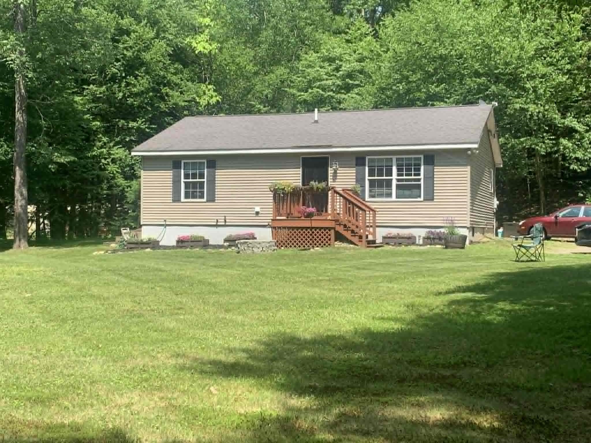 22 Deans Landing Chesterfield, NH 03443 - Photo 2 of 27
