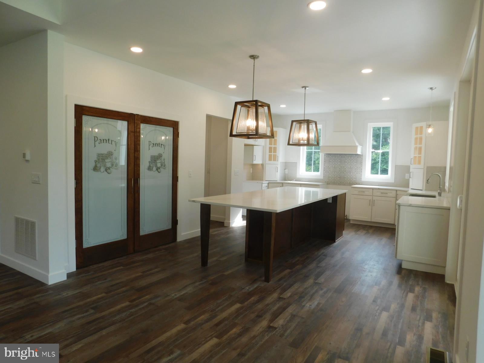 450 Church Road Orrtanna, PA 17353 - Photo 5 of 62 Gallery Image 5