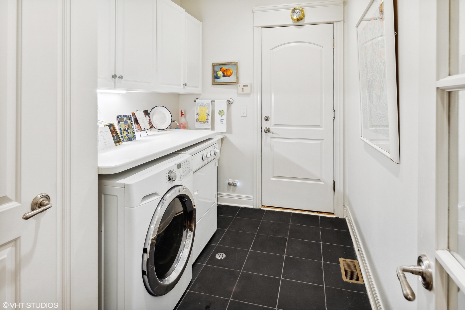 432 Fox Meadow Drive Northfield, IL 60093 - Photo 17 of 33 a utility room with dryer and washer