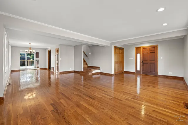 $395,000 | 25721 West Lakeview Avenue, Wauconda, IL 60084