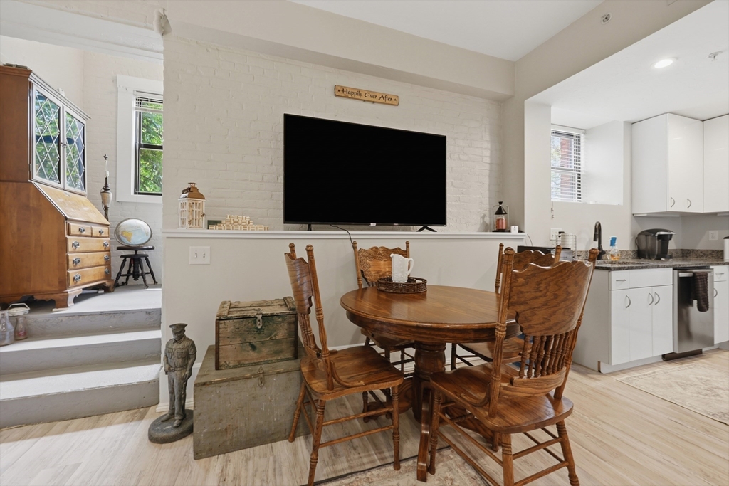 28 Adams Street, Unit 106 Worcester, MA 01604 - Photo 8 of 28
