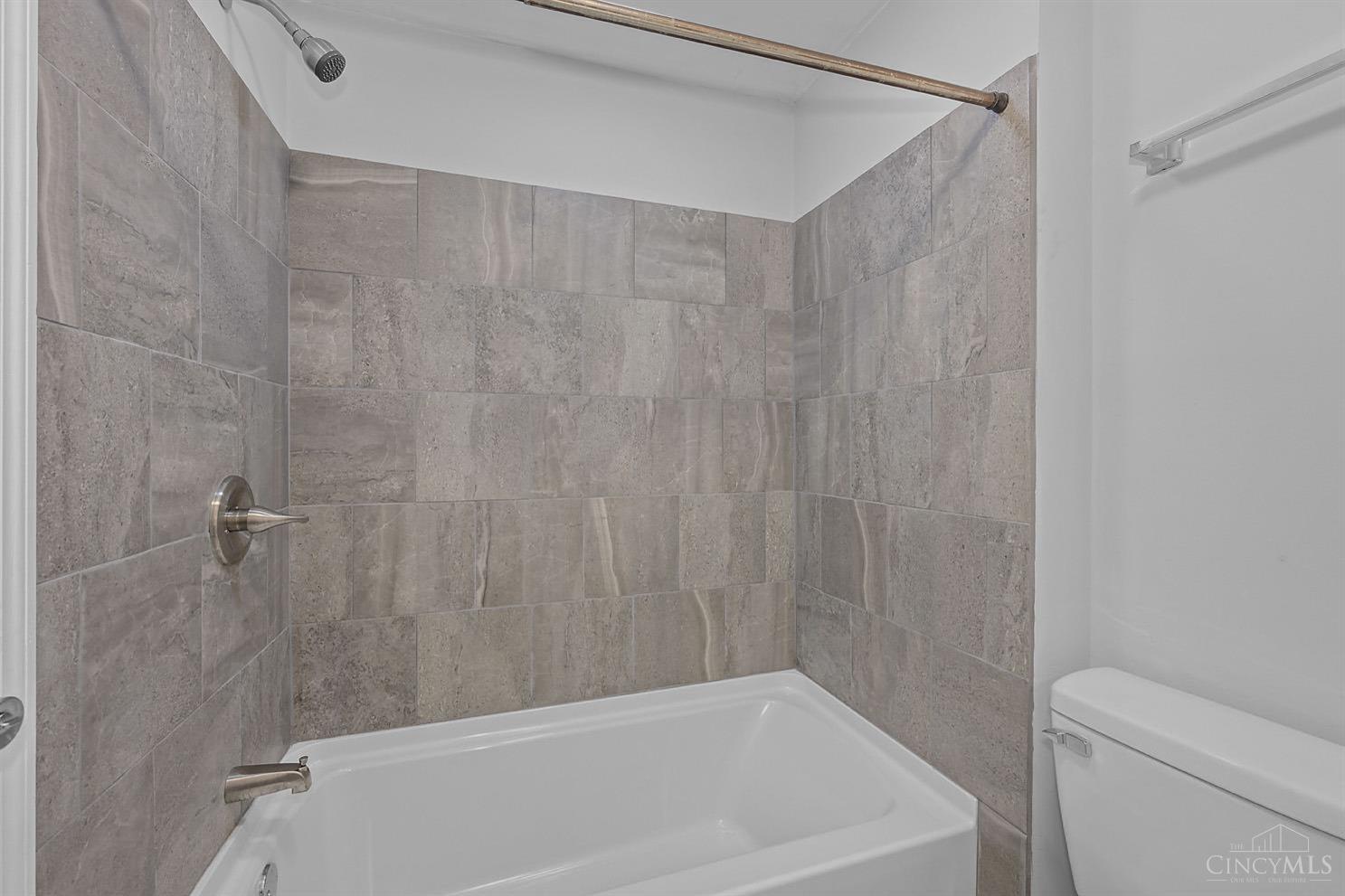 823 William Howard Taft Road Cincinnati, OH 45206 - Photo 20 of 22