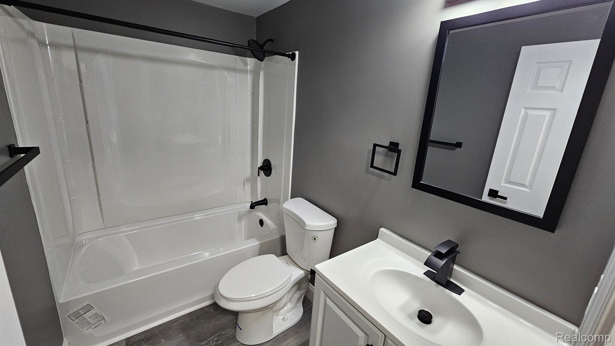 2166 Armstrong Road Mount Morris, MI 48458 - Photo 13 of 26 Gallery Image 13