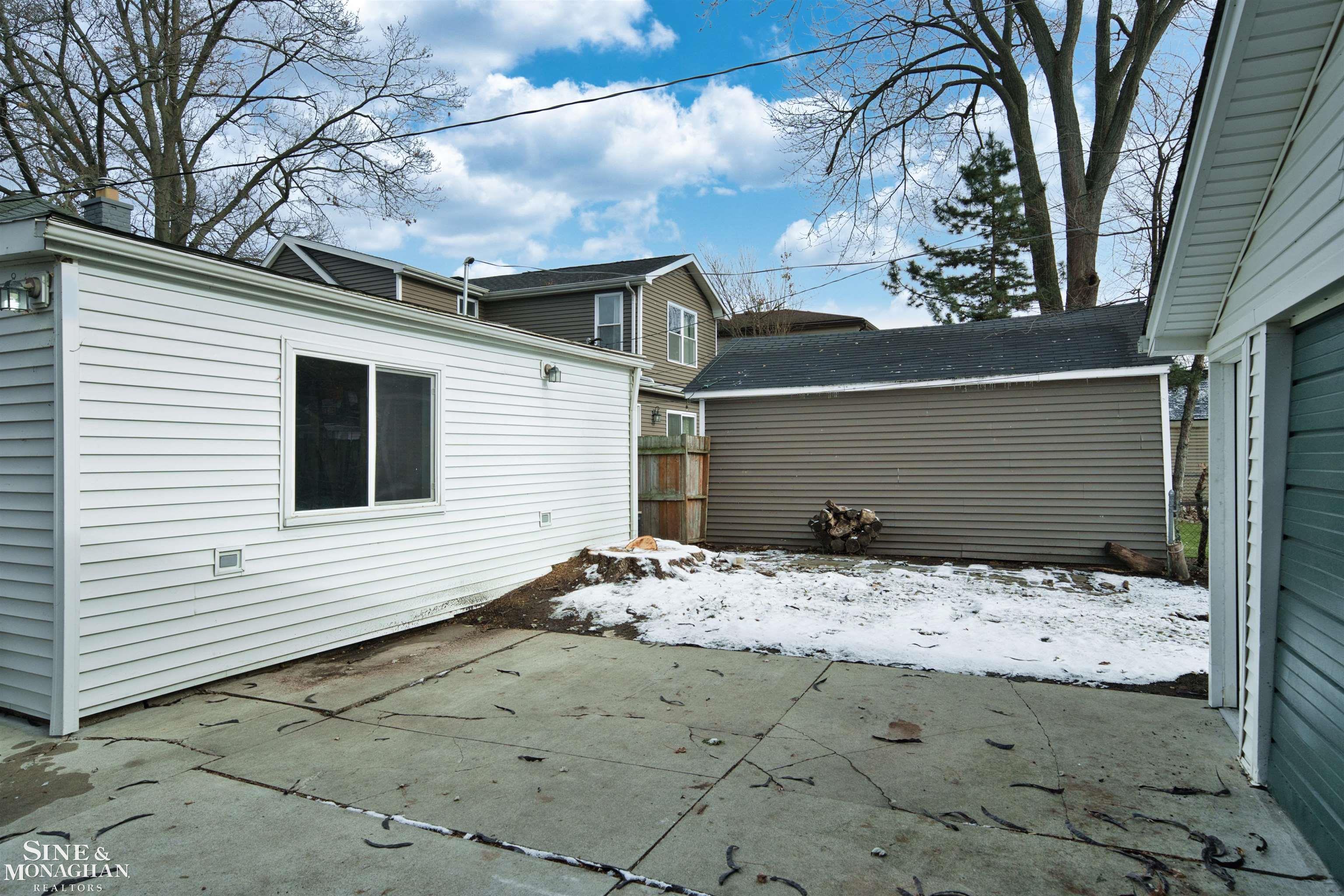 1641 Hampton Road Grosse Pointe Woods, MI 48236 - Photo 64 of 70