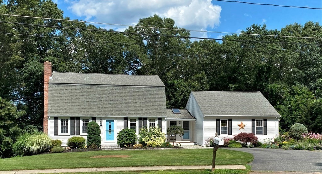219 Irondequoit Road Franklin, MA 02038 - Photo 1 of 29 Gallery Image 1