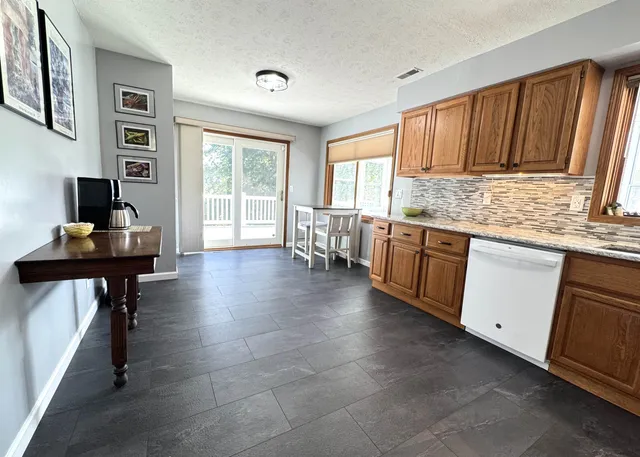 $397,000 | 26-58 Blackwood Court, Lake Carroll, IL 61046