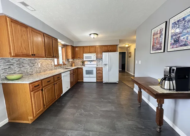 $397,000 | 26-58 Blackwood Court, Lake Carroll, IL 61046