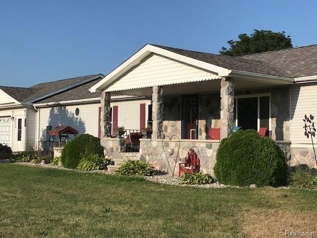 9050 North Center Road Clio, MI 48420 - Photo 2 of 74 center69.jpg