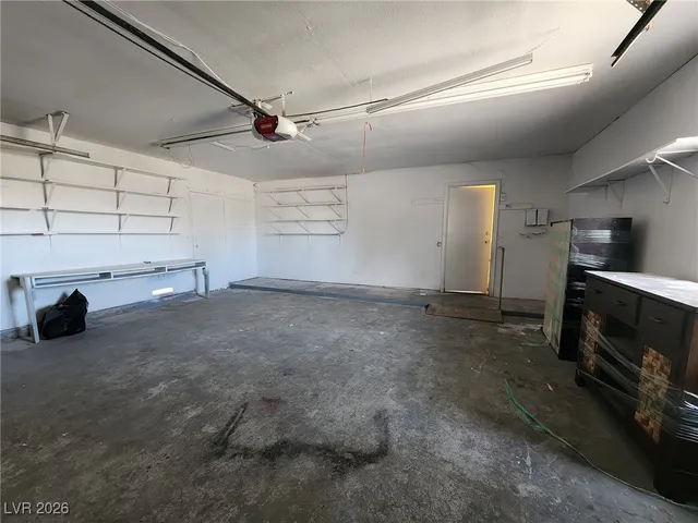 $2,575 | 1823 Niblick Circle, Las Vegas, NV 89142