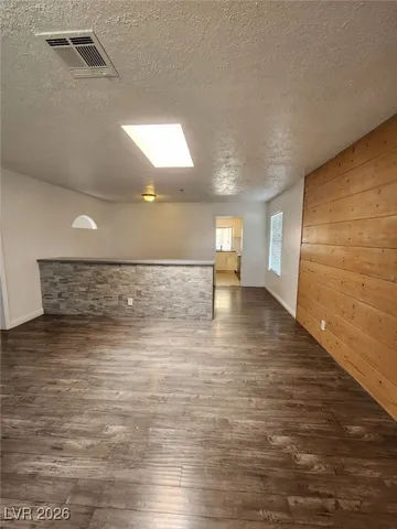 $2,575 | 1823 Niblick Circle, Las Vegas, NV 89142