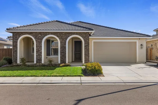 $839,000 | 1894 Trulyn Avenue, Manteca, CA 95337