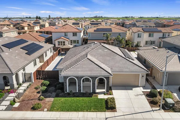 $839,000 | 1894 Trulyn Avenue, Manteca, CA 95337