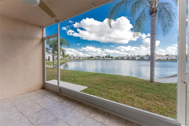 $225,000 | 12144 Southwest Egret Circle, Unit 1604, Lake Suzy, FL 34269