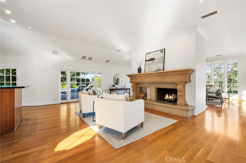 630 West Devon Place Long Beach, CA 90807 - Photo 11 of 53